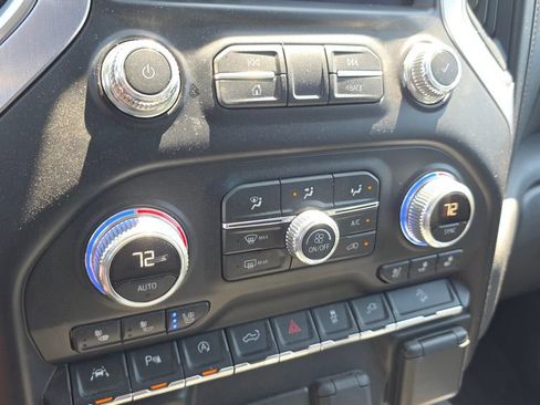 Used 2019 GMC Sierra 1500 SLT w/ SLT Premium Plus Package AWD/4WD image 19
