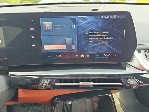 Used 2026 BMW X1 xDrive28i w/ M Sport Package AWD/4WD image 14