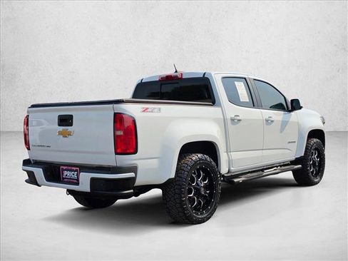 Used 2020 Chevrolet Colorado Z71 AWD/4WD image 5