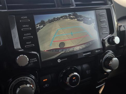 Used 2024 Toyota 4Runner TRD Off-Road Premium AWD/4WD image 24