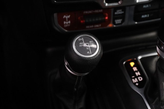 Used 2024 Jeep Wrangler Unlimited Rubicon 4xe AWD/4WD image 20