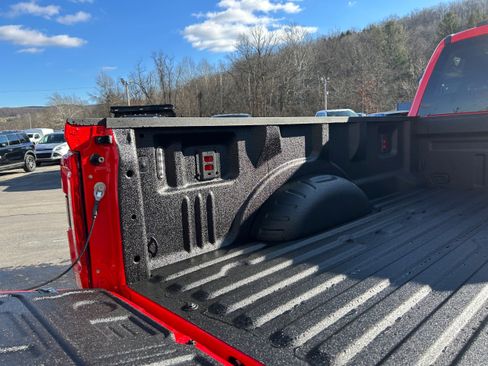 New 2026 Ford F350 Lariat w/ Chrome Package image 25