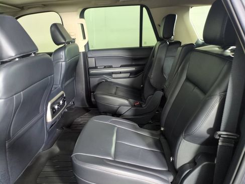 Used 2024 Ford Expedition Max XLT AWD/4WD image 24