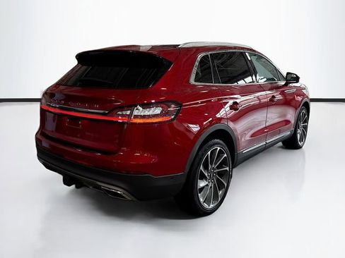 Used 2021 Lincoln Nautilus Reserve w/ Equipment Group 202A image 6