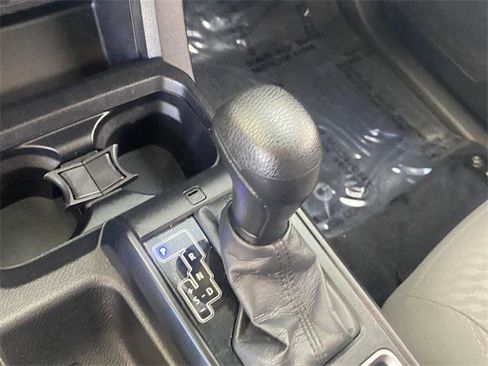 Certified 2021 Toyota Tacoma SR image 22