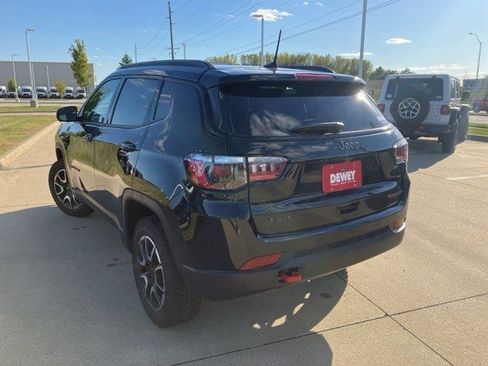 New 2026 Jeep Compass Trailhawk w/ Sun, Sound & Navigation Group image 8