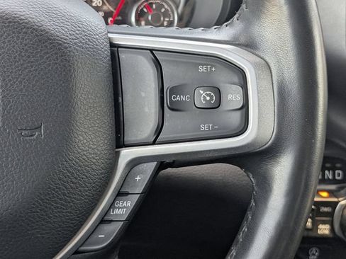 Used 2022 RAM 1500 Big Horn AWD/4WD image 25