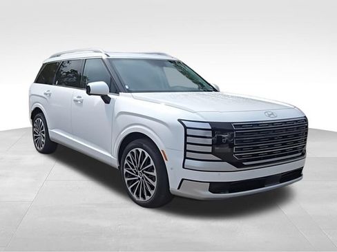 Used 2026 Hyundai Palisade Calligraphy AWD/4WD image 2