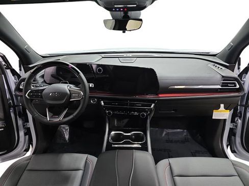 New 2026 Chevrolet Traverse Z71 w/ Enhanced Driving Package image 10