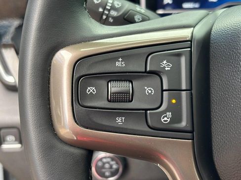 Used 2024 Chevrolet Silverado 3500 High Country w/ High Country Premium Package image 15