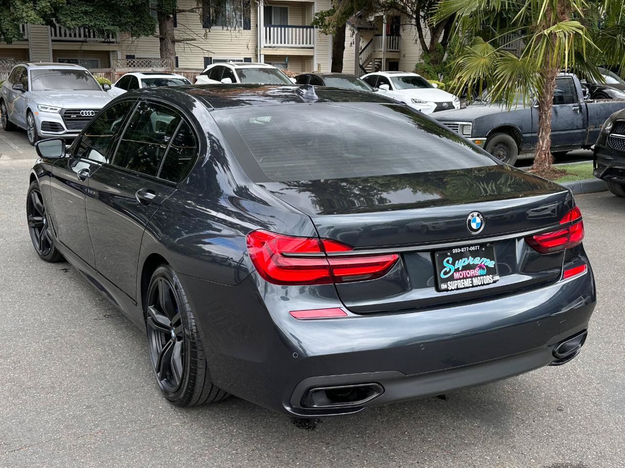 Used 2019 BMW 740i w/ Executive Package RWD image 6