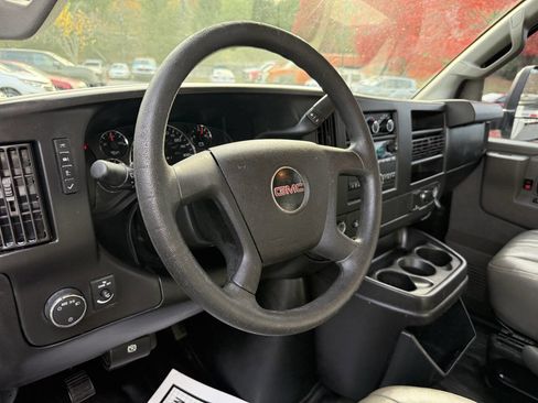 Used 2018 GMC Savana 3500 w/ Power Convenience Package image 18
