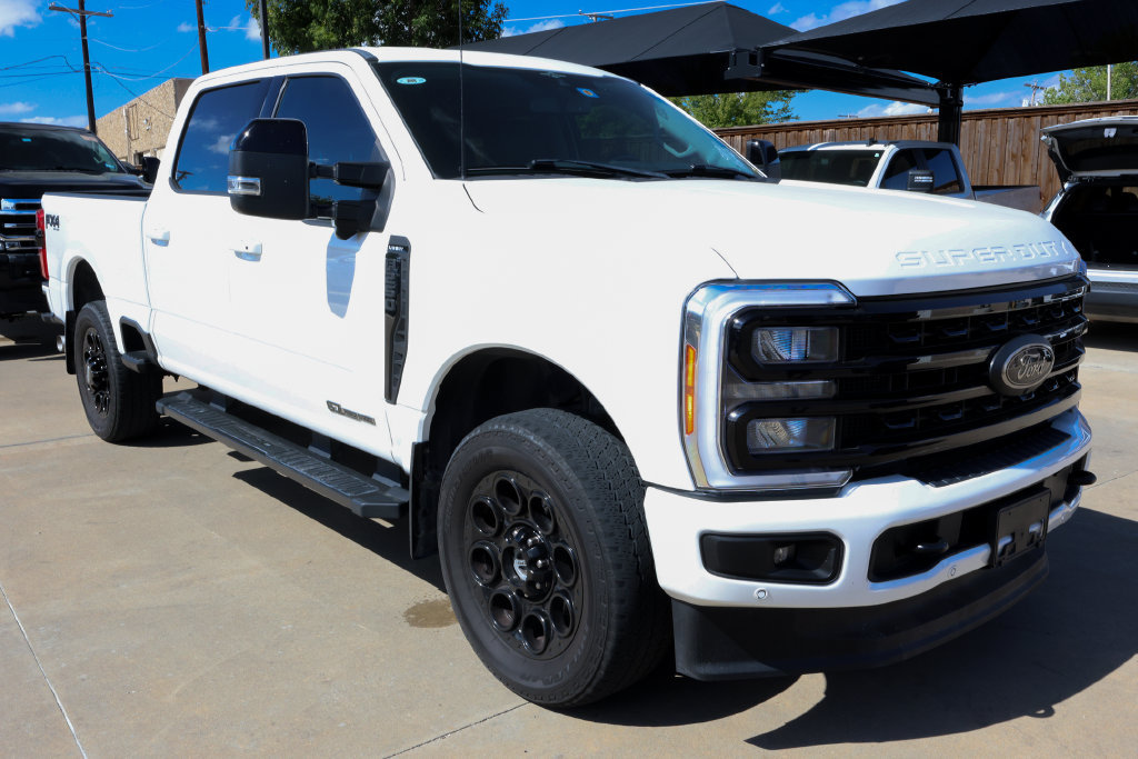 Used 2023 Ford F250 Lariat w/ Lariat Ultimate Package AWD/4WD image 3