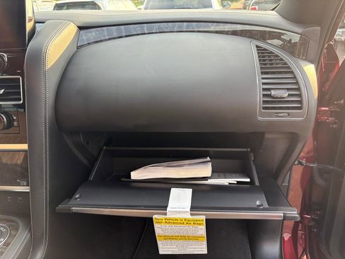 Used 2024 Nissan Armada Platinum w/ Captain's Chairs Package image 34