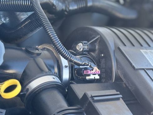 Used 2010 Chevrolet Express 3500 RWD image 38