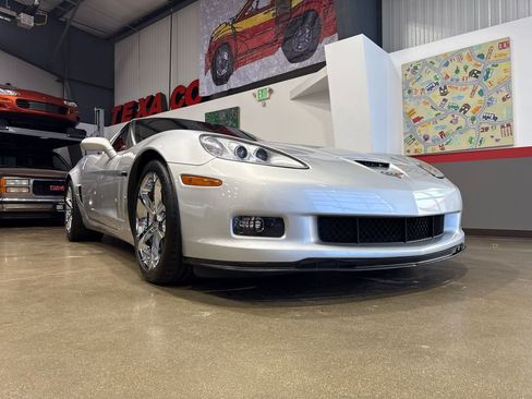 Used 2012 Chevrolet Corvette Grand Sport w/ 3LT Preferred Equipment Group image 30