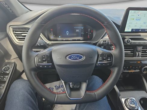 Used 2025 Ford Escape ST-Line AWD/4WD image 30