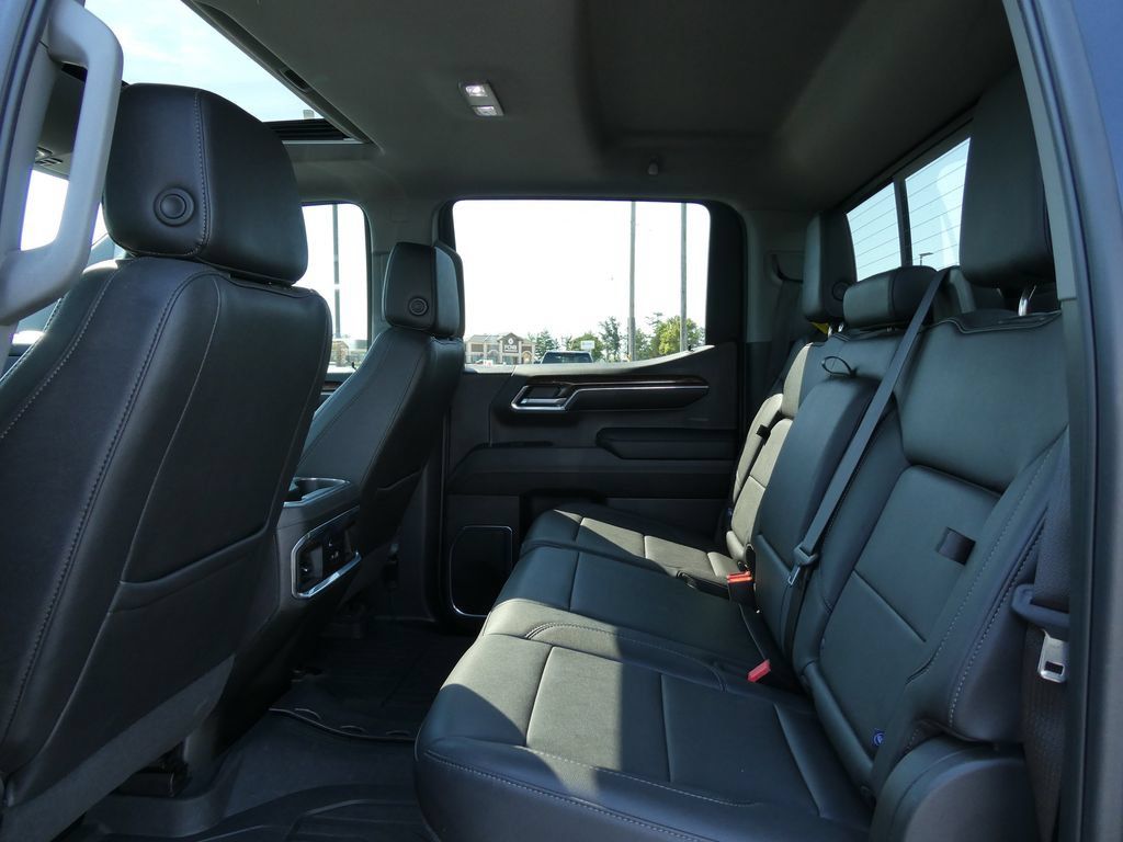 Certified 2024 GMC Sierra 1500 Elevation w/ Elevation Premium Package AWD/4WD image 18