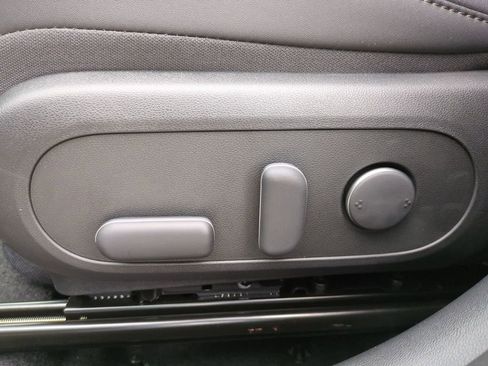 New 2026 Hyundai Kona SEL Premium image 19