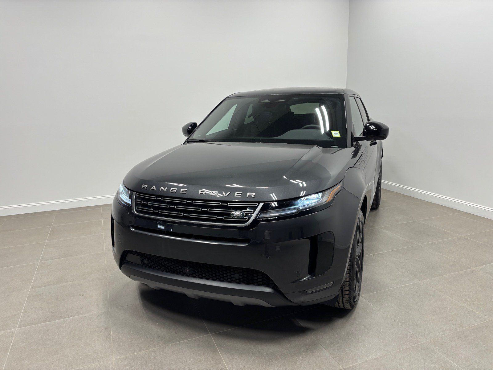 New 2026 Land Rover Range Rover Evoque S AWD/4WD image 2