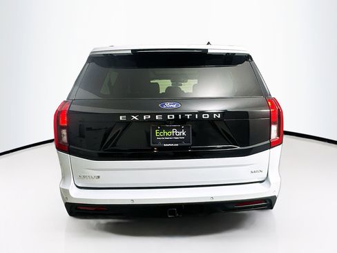 Used 2025 Ford Expedition Max Active AWD/4WD image 7