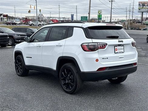 New 2026 Jeep Compass Latitude image 26