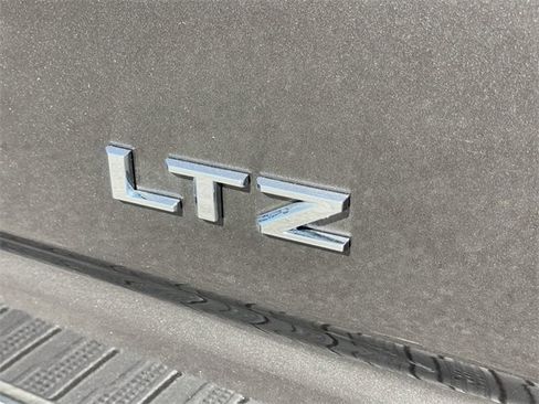 Used 2020 Chevrolet Silverado 2500 LTZ w/ LTZ Premium Package image 25
