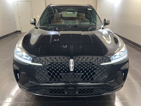 New 2026 Lincoln Aviator Reserve image 2