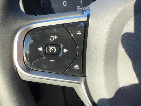 New 2026 Volvo XC90 B6 Plus w/ Protection Package Premier image 13