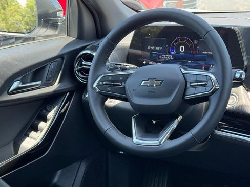 New 2026 Chevrolet Equinox LT w/ Midnight Edition AWD/4WD image 8