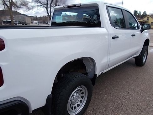 Used 2024 Chevrolet Silverado 1500 W/T w/ Z71 Off-Road Package image 33