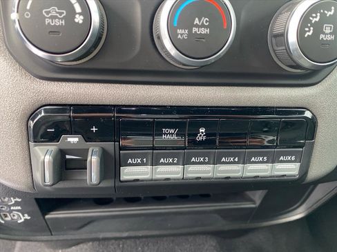 Used 2021 RAM 2500 Tradesman AWD/4WD image 12