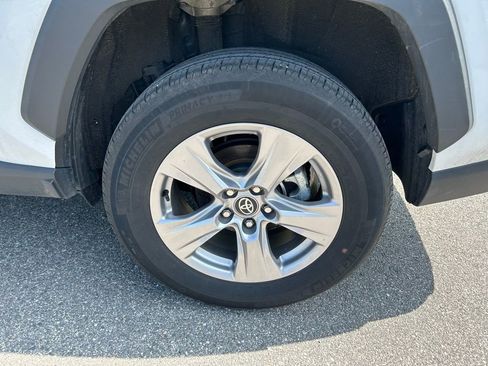 Used 2025 Toyota RAV4 XLE image 9