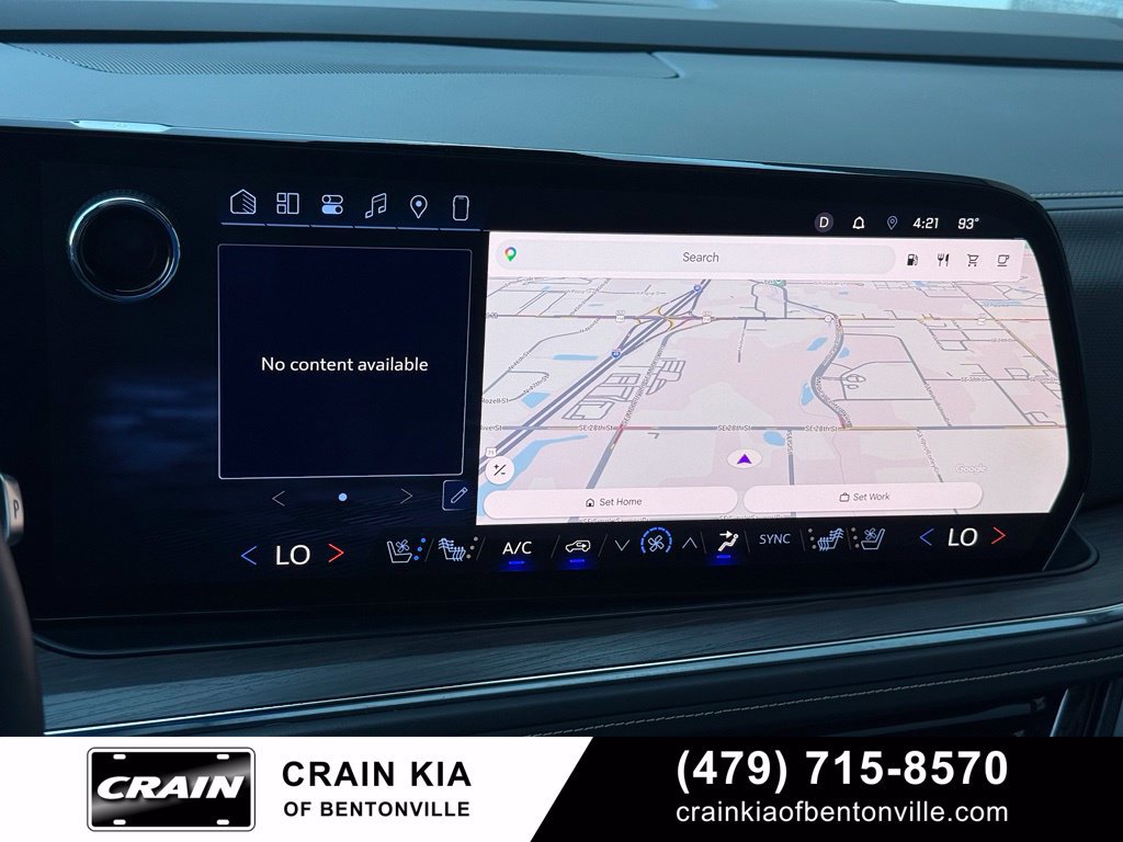 Used 2025 Chevrolet Suburban Premier AWD/4WD image 15