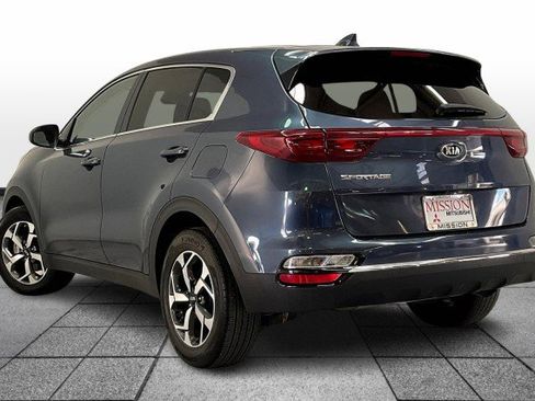 Used 2020 Kia Sportage LX image 12