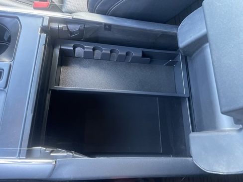 Used 2022 Ford F150 Lariat image 42