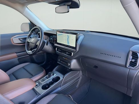 New 2025 Ford Bronco Sport Outer Banks w/ Outer Banks Tech Package+ AWD/4WD image 30