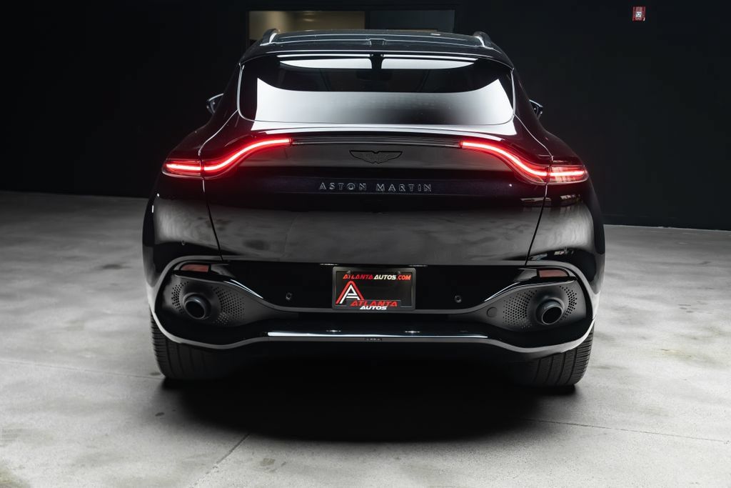 Used 2022 Aston Martin DBX AWD/4WD image 13