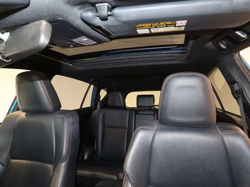 Used 2016 Toyota RAV4 SE w/ Advanced Technology Package AWD/4WD image 11