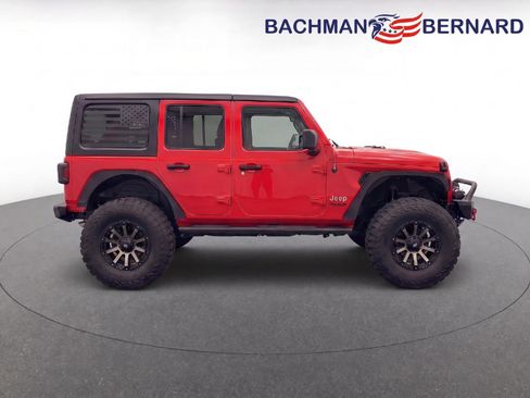 Used 2018 Jeep Wrangler Unlimited Sport S AWD/4WD image 8