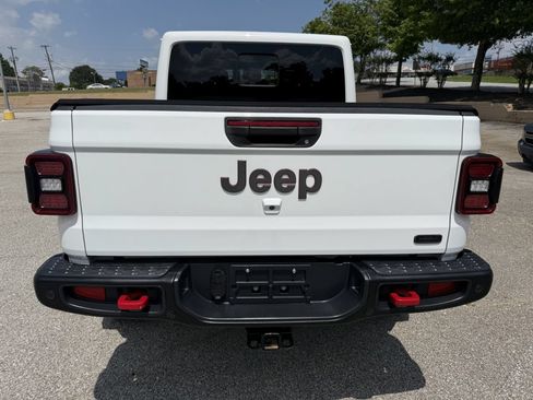 Used 2020 Jeep Gladiator Rubicon AWD/4WD image 7