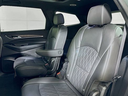 Used 2023 Buick Enclave Avenir w/ Avenir Technology Package image 24