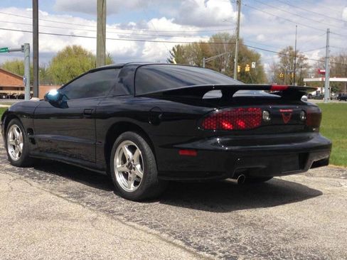 Used 1998 Pontiac Firebird Formula RWD image 3