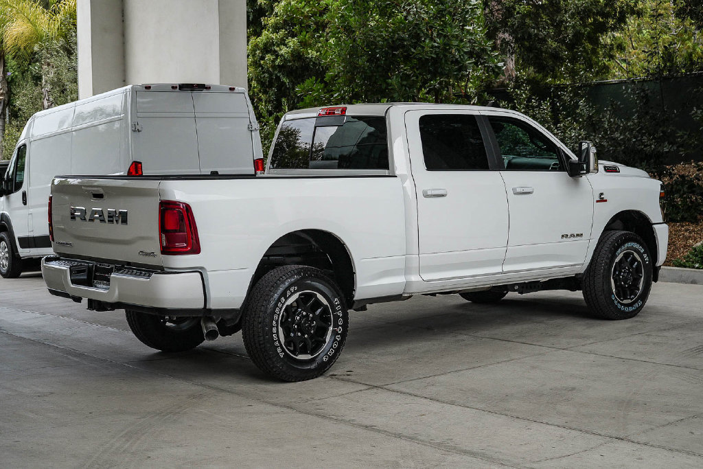Used 2026 RAM 2500 Laramie AWD/4WD image 6