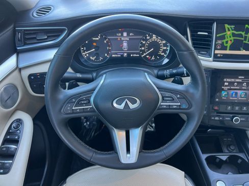 Used 2022 INFINITI QX50 Sensory image 13