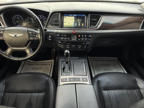 Used 2016 Hyundai Genesis 3.8 image 15