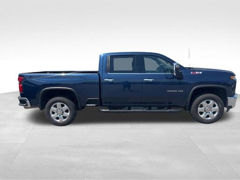 Used 2022 Chevrolet Silverado 2500 LTZ w/ LTZ Convenience Package AWD/4WD image 5