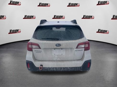 Used 2019 Subaru Outback 2.5i image 6
