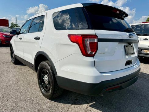 Used 2017 Ford Explorer 4WD Police Interceptor image 6
