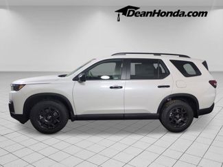 New 2026 Honda Pilot TrailSport video 2